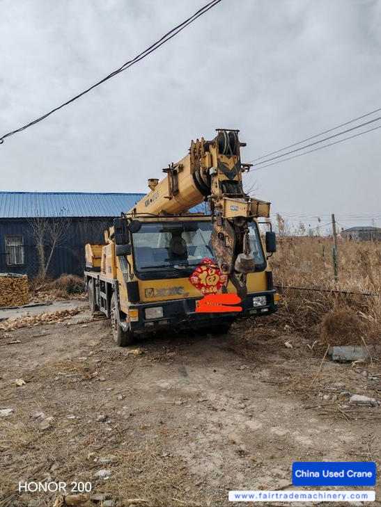 Buy XCMG QY20G Used Crane / 1